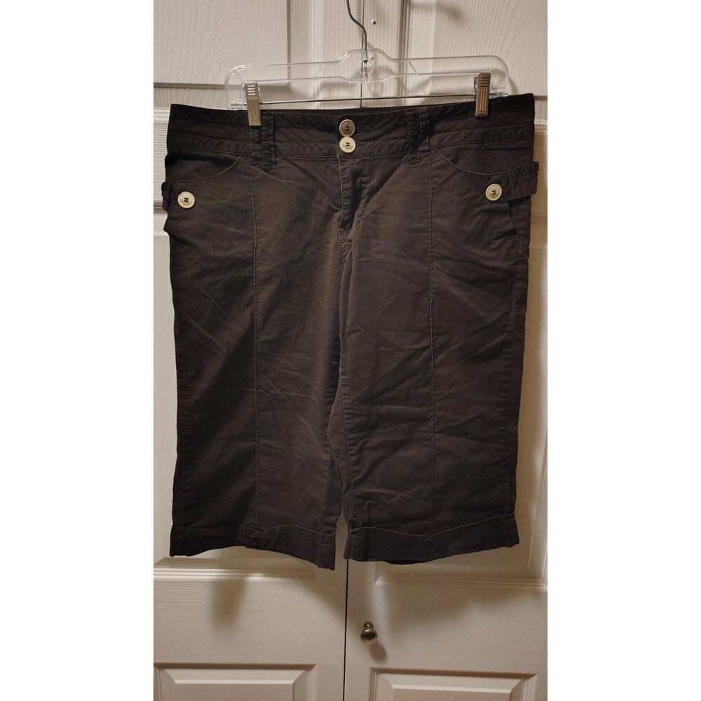 Rewind Y2K Retro Utility Bermuda Shorts Dark Brown Button Accents Size 13